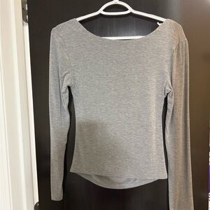 Gray Women's Backless Long Sleeve Top